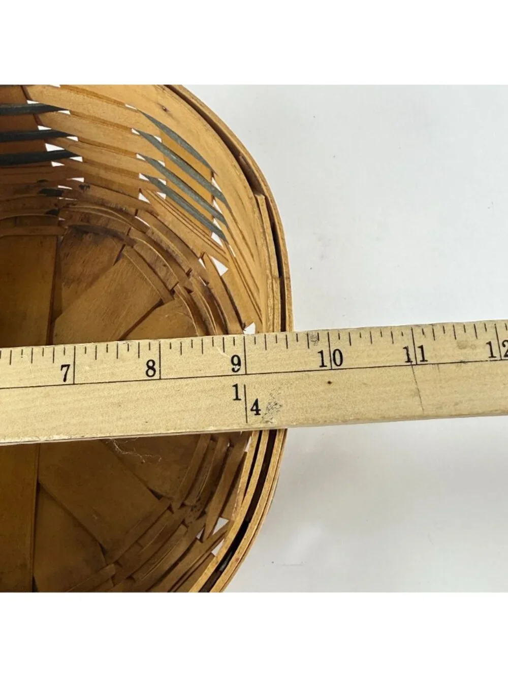Vintage 1997 Longaberger Round Basket w/ Liner & Leather Handles USA